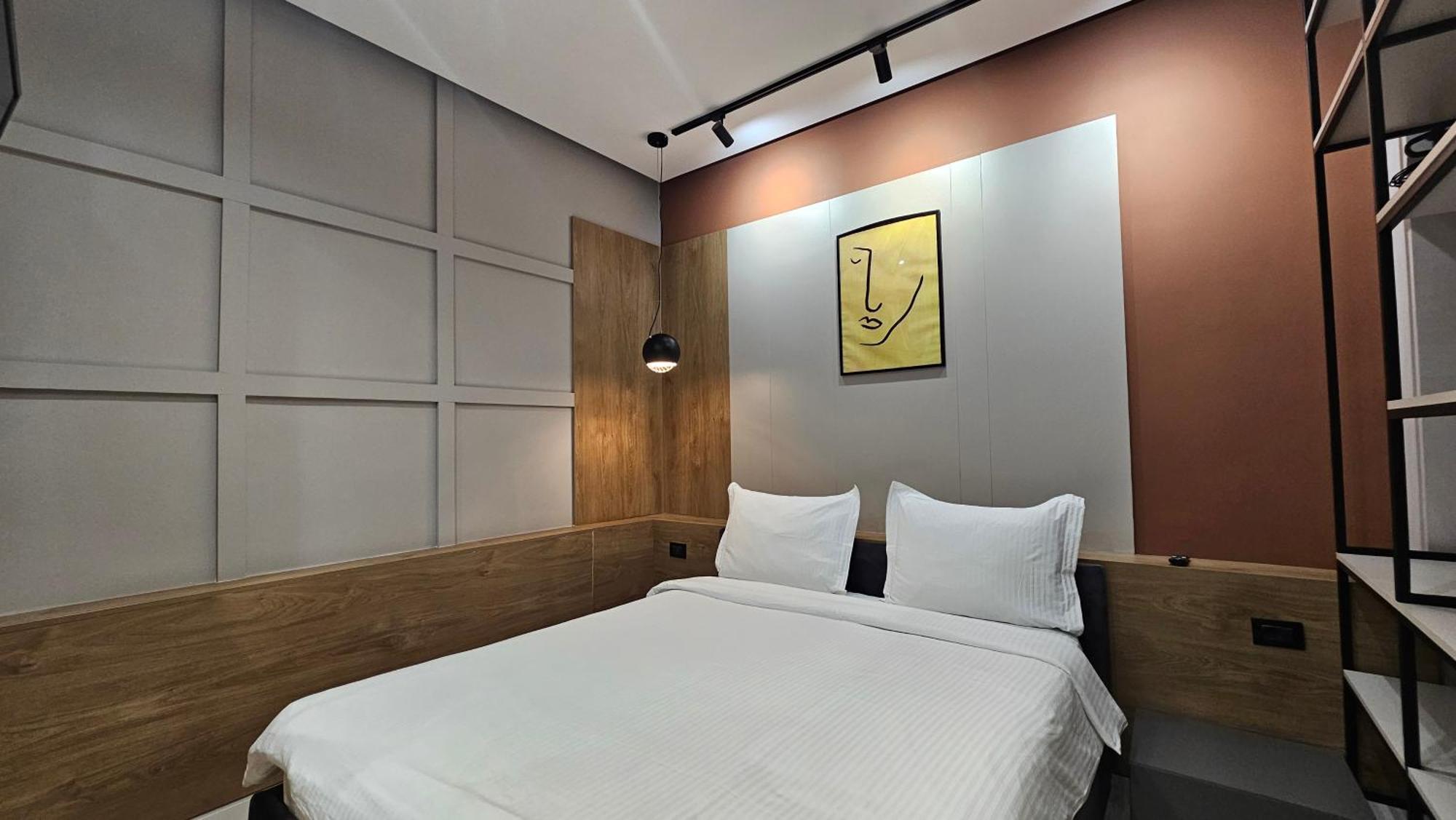 Tam Serviced Studio Apartments Next To Blloku Tirana Extérieur photo