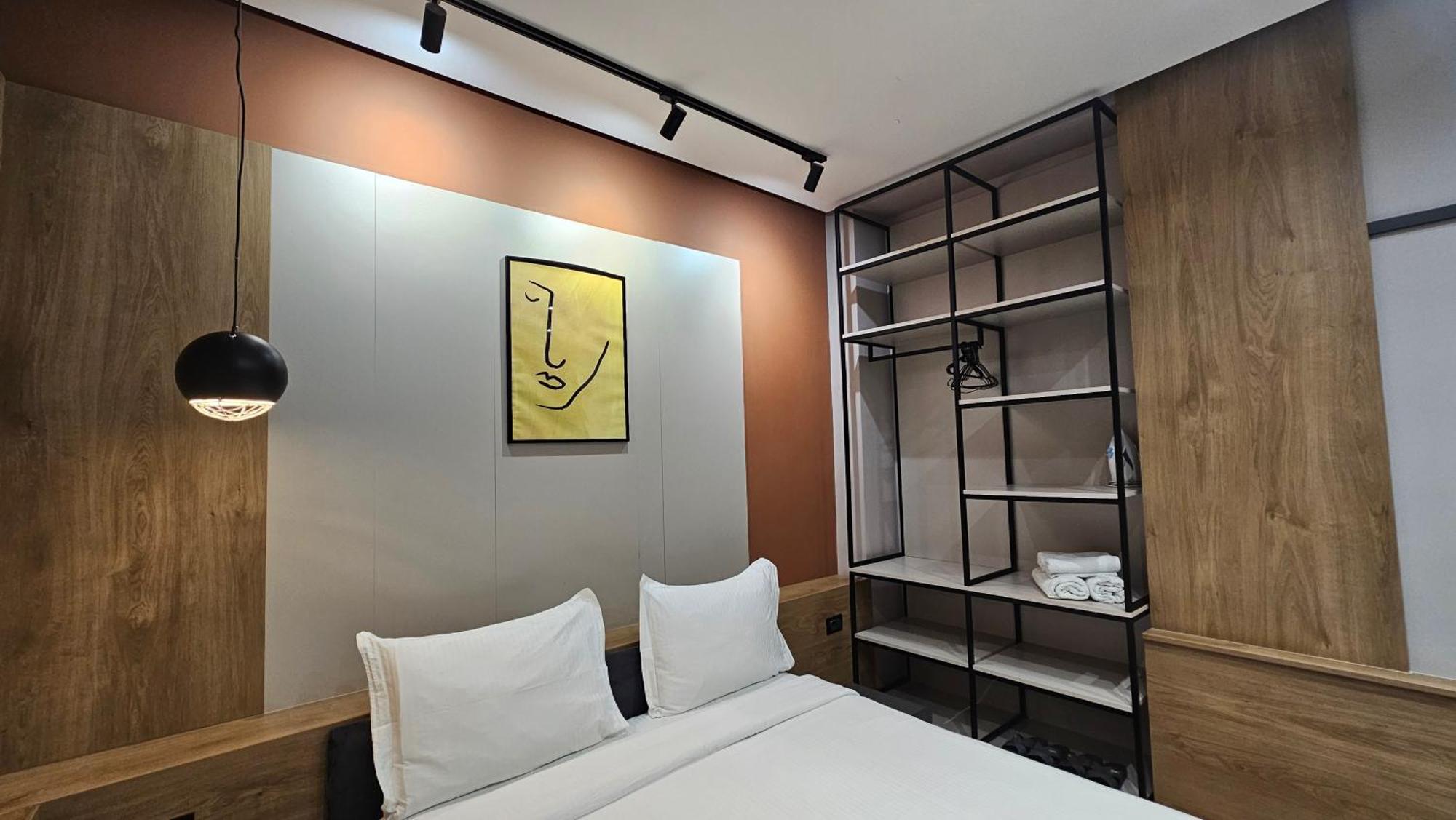 Tam Serviced Studio Apartments Next To Blloku Tirana Extérieur photo