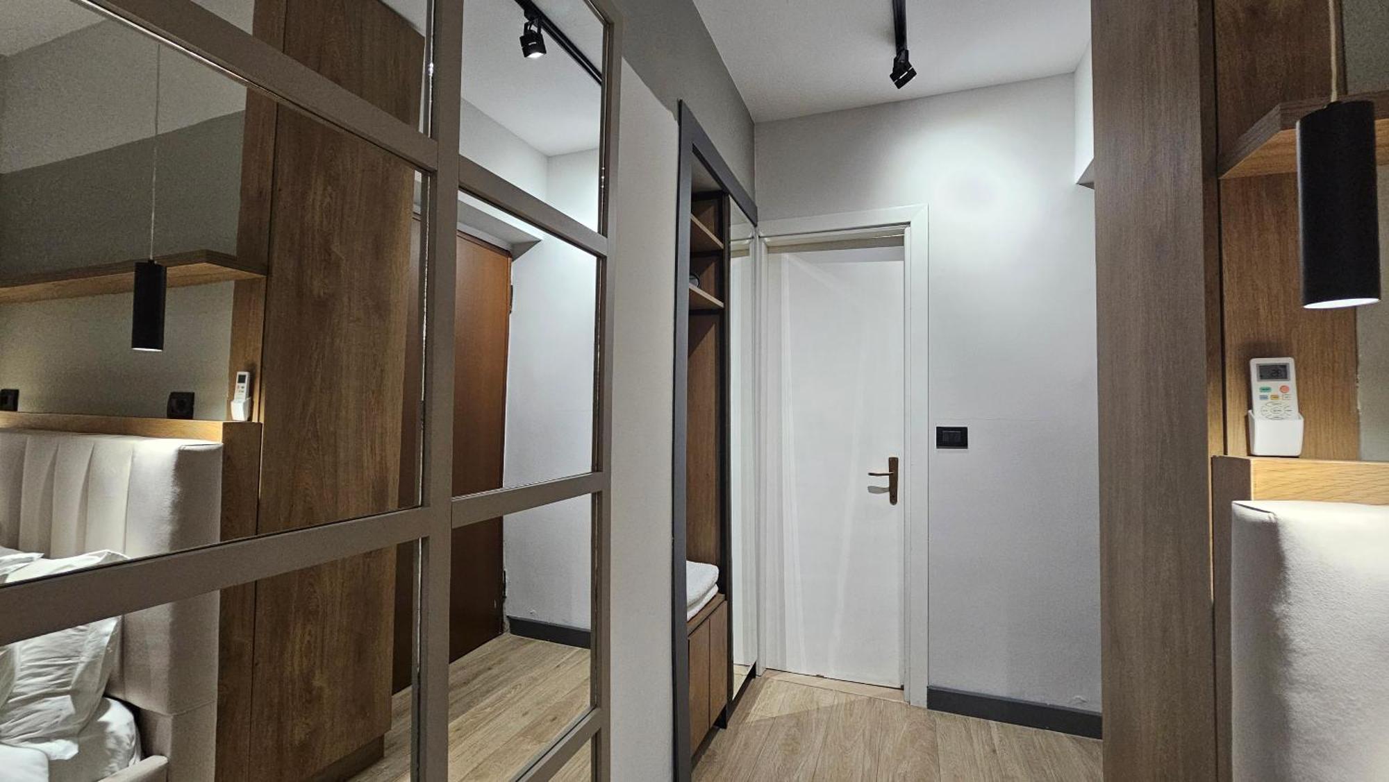 Tam Serviced Studio Apartments Next To Blloku Tirana Extérieur photo