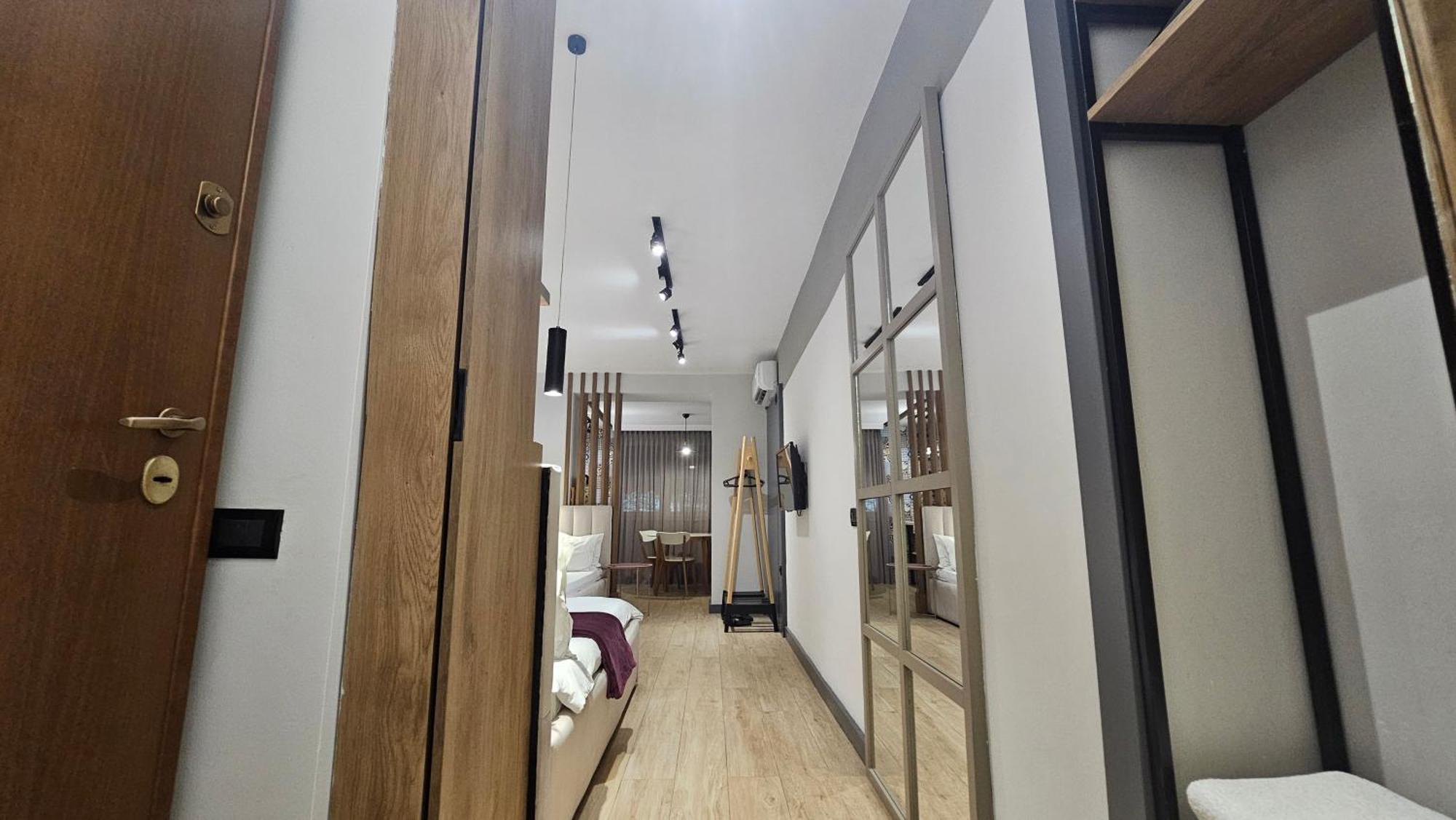Tam Serviced Studio Apartments Next To Blloku Tirana Extérieur photo