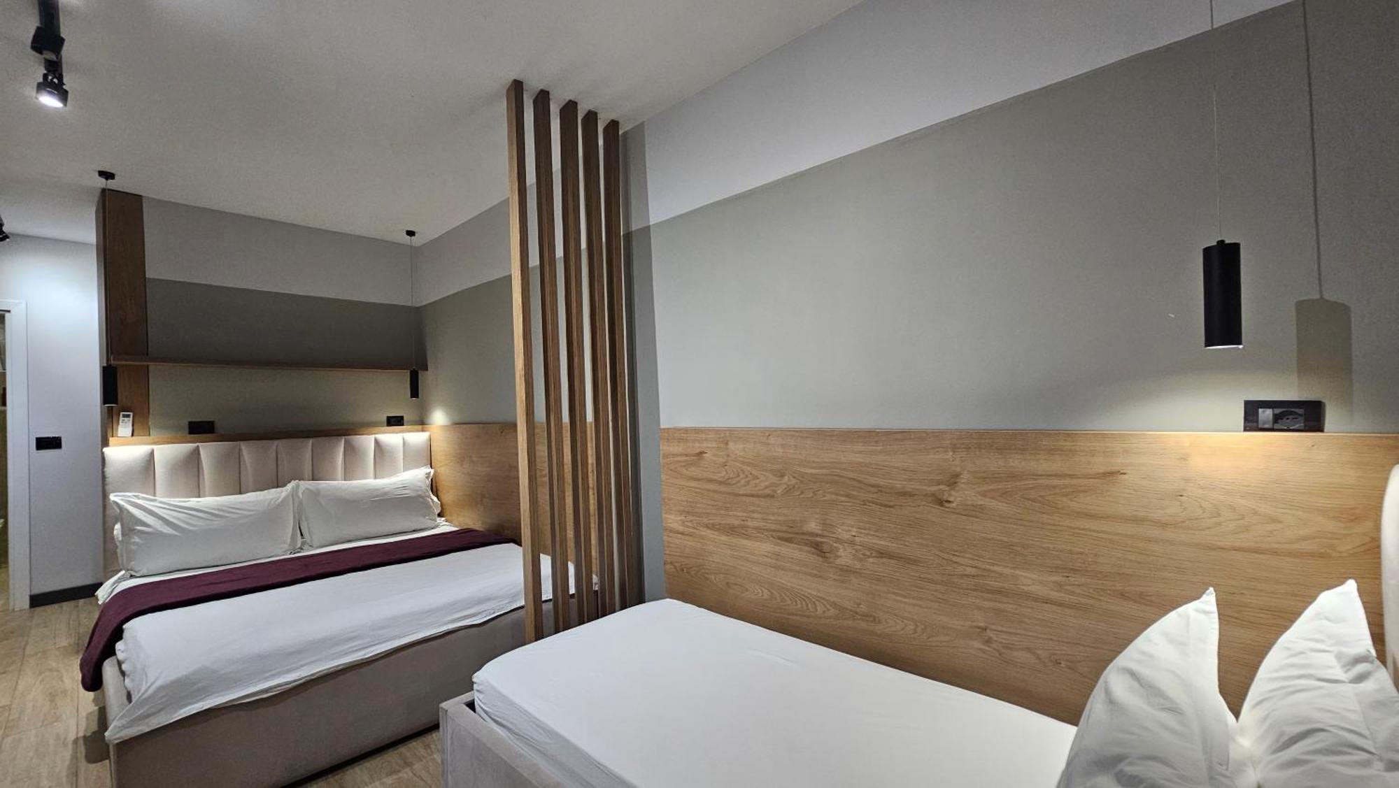 Tam Serviced Studio Apartments Next To Blloku Tirana Extérieur photo
